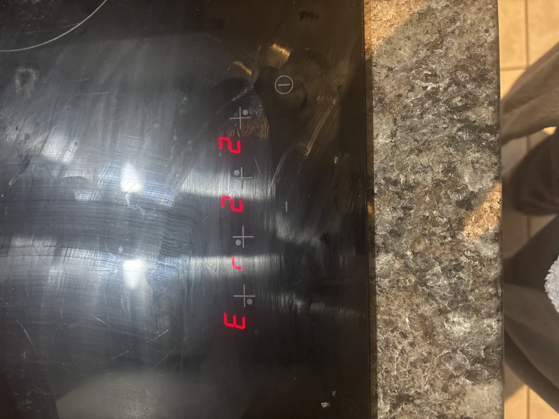 User image 67f3cacfe6560