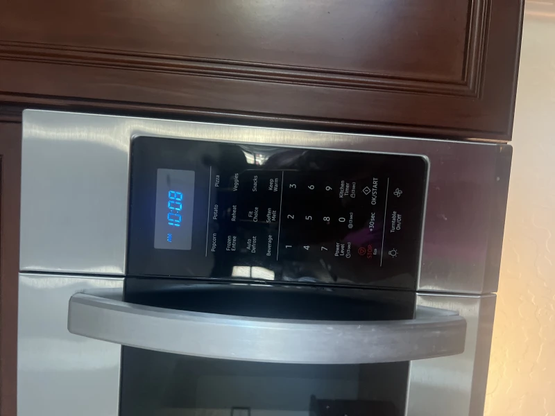 User image 6808fc3c2251c