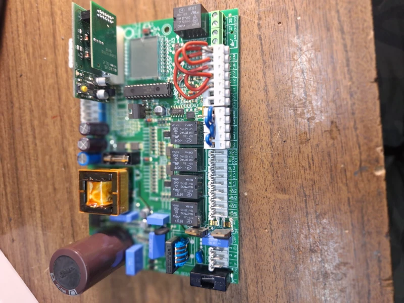 User image 67af840db9dfe